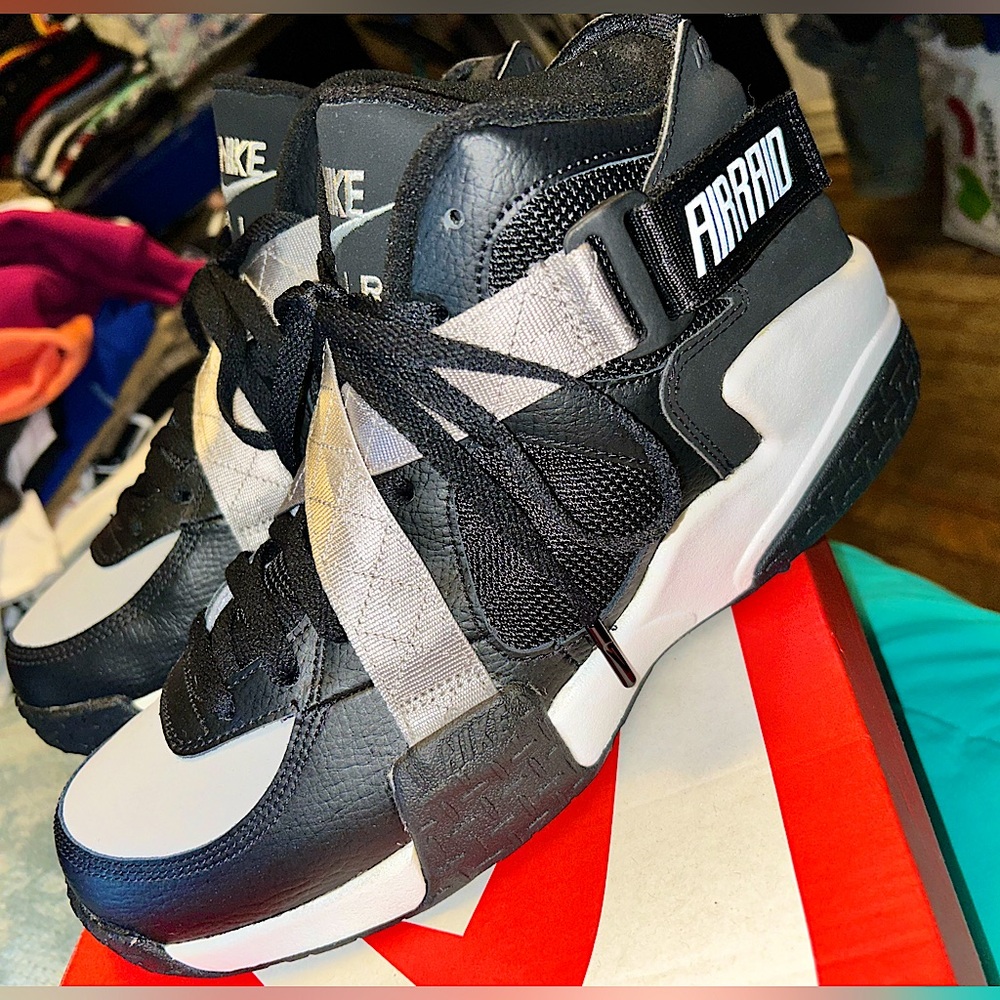 #Nike #AirRaid #OG #Size 10 #NoBox #LikeNew